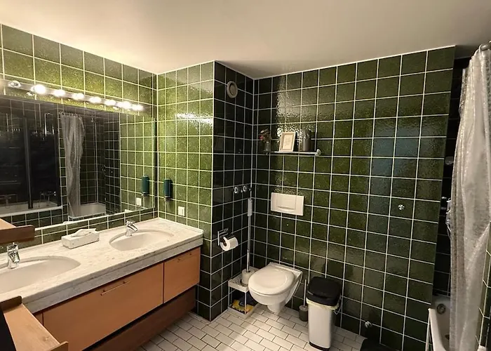 Modern & Cozy With Fireplace & Balcony Apartament Kolonia