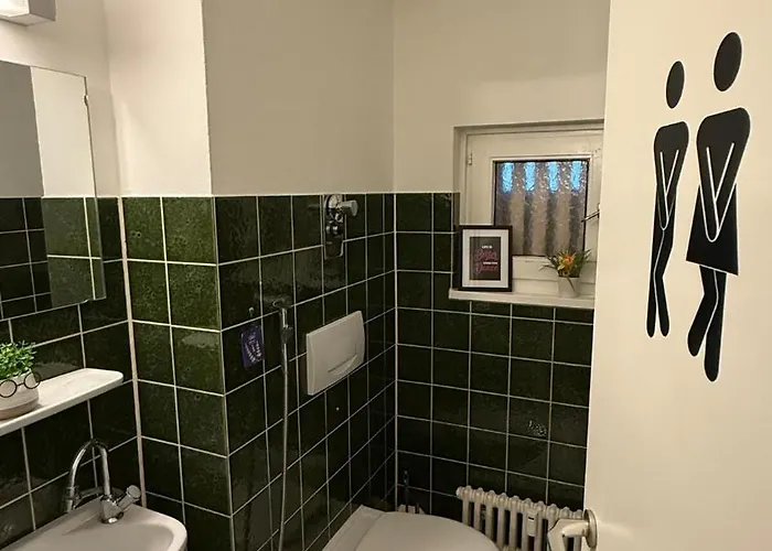 Apartament Modern & Cozy With Fireplace & Balcony